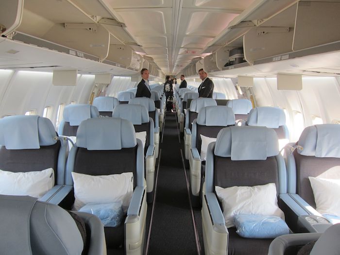 La Compagnie Business Class Paris To Newark Review - One Mile at a Time